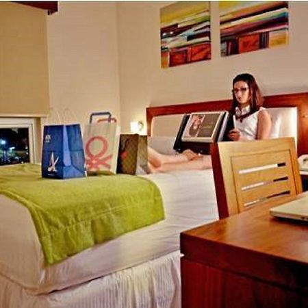 Hotel Hex Estelí エクステリア 写真