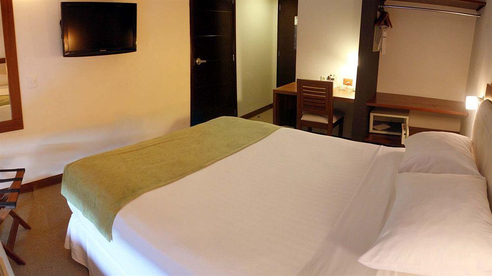 Hotel Hex Estelí エクステリア 写真