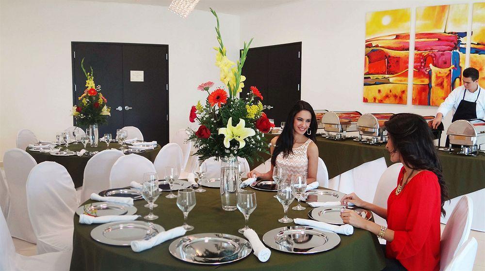 Hotel Hex Estelí エクステリア 写真