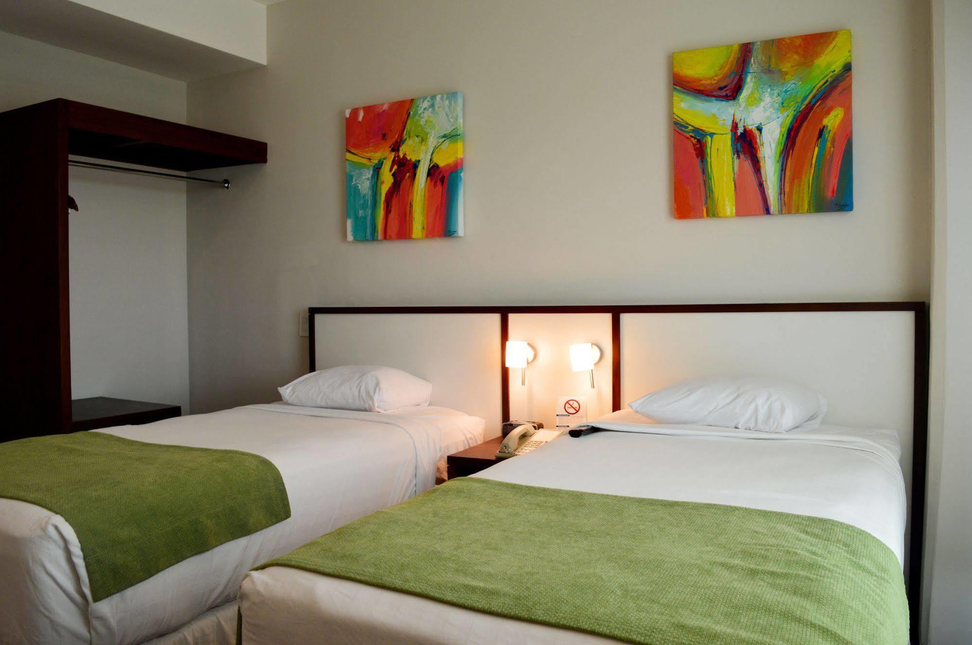 Hotel Hex Estelí エクステリア 写真